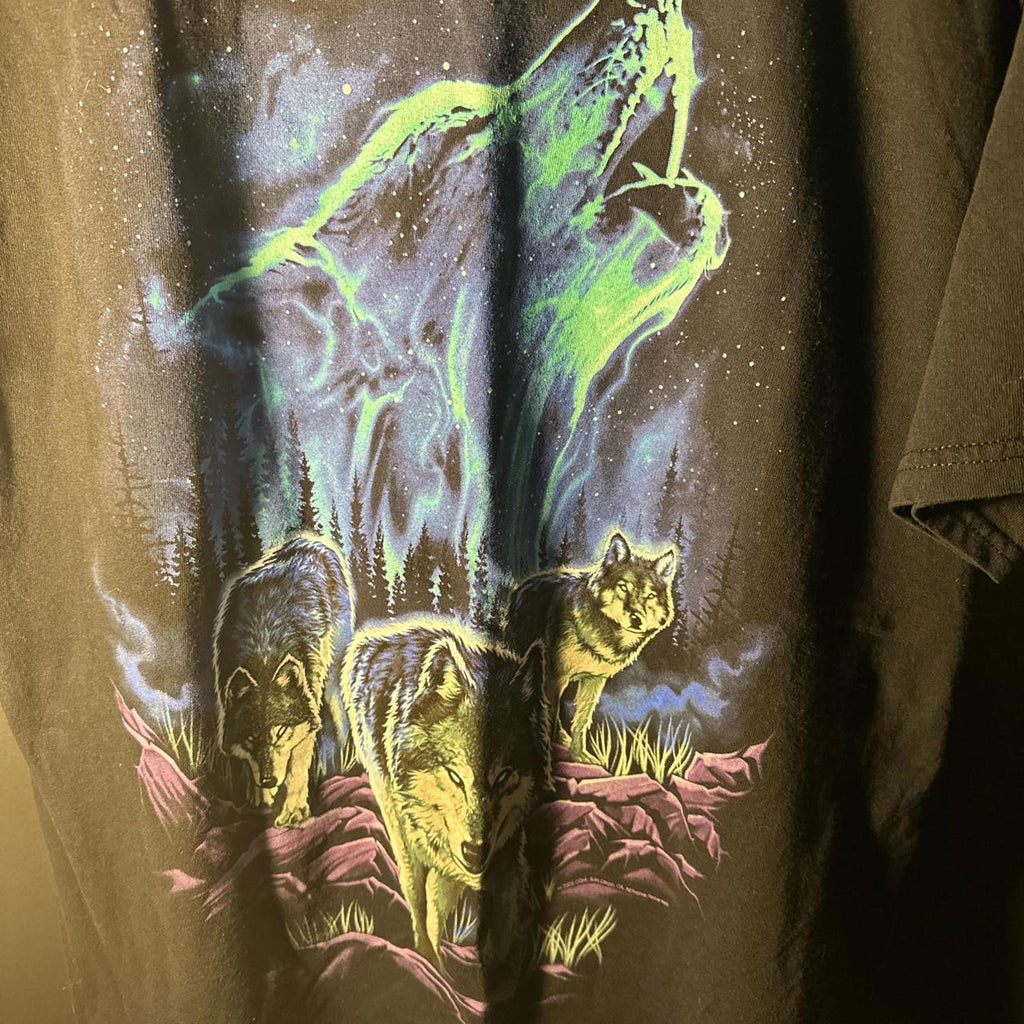 Black Graphic Wolves T-Shirt Men's XL