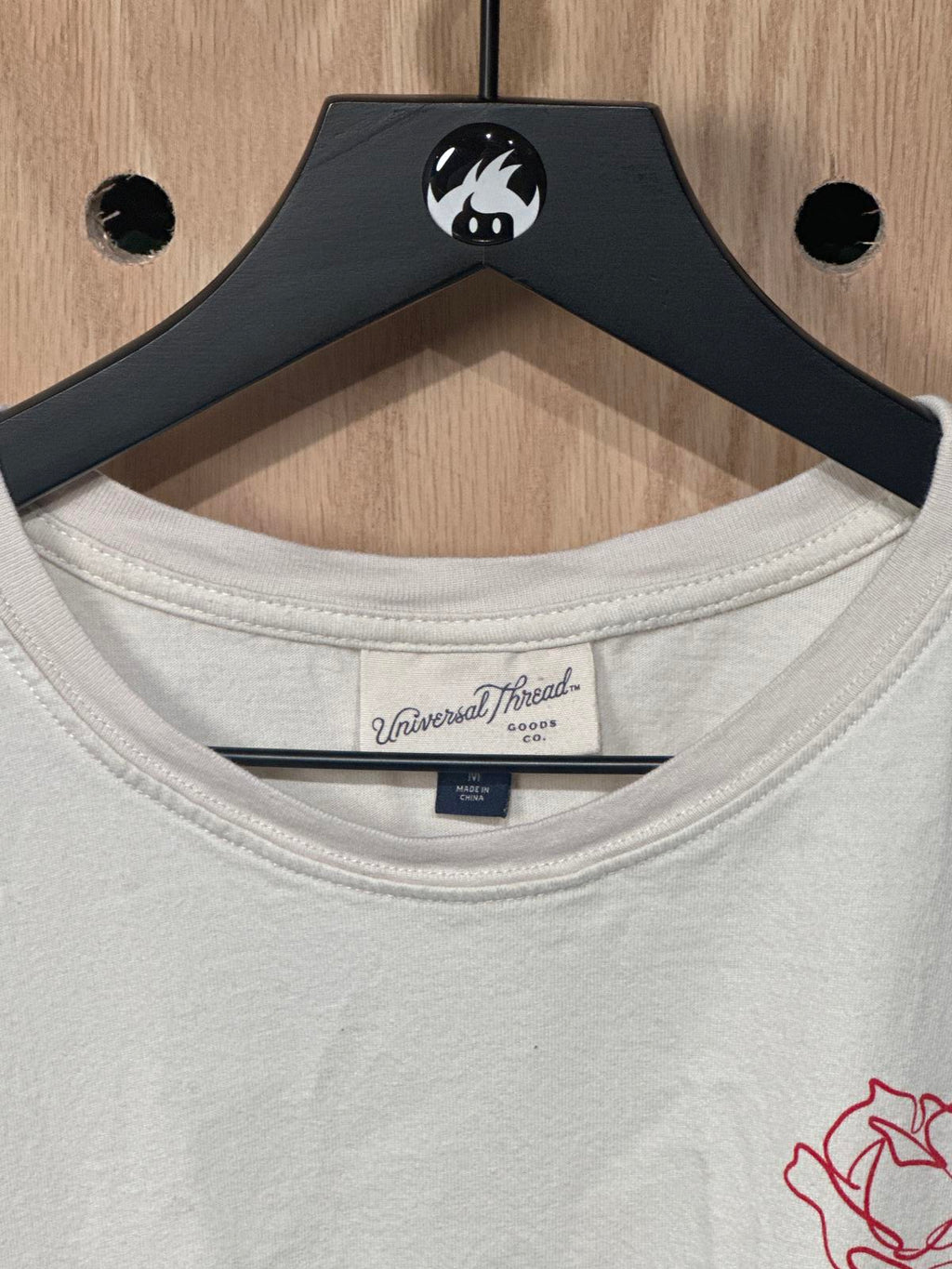 Universal Thread White T-Shirt with Red Rose