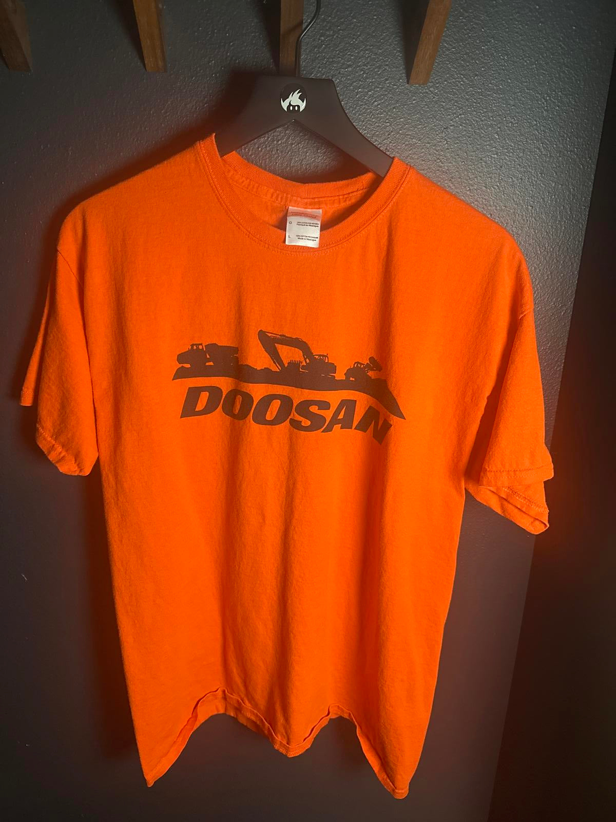 Doosan Orange Graphic T-Shirt, Men's Large