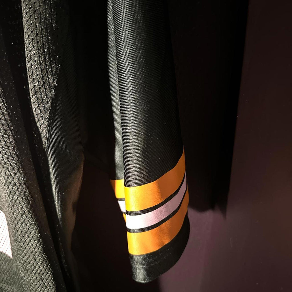 Aaron Rodgers Jersey Size XL