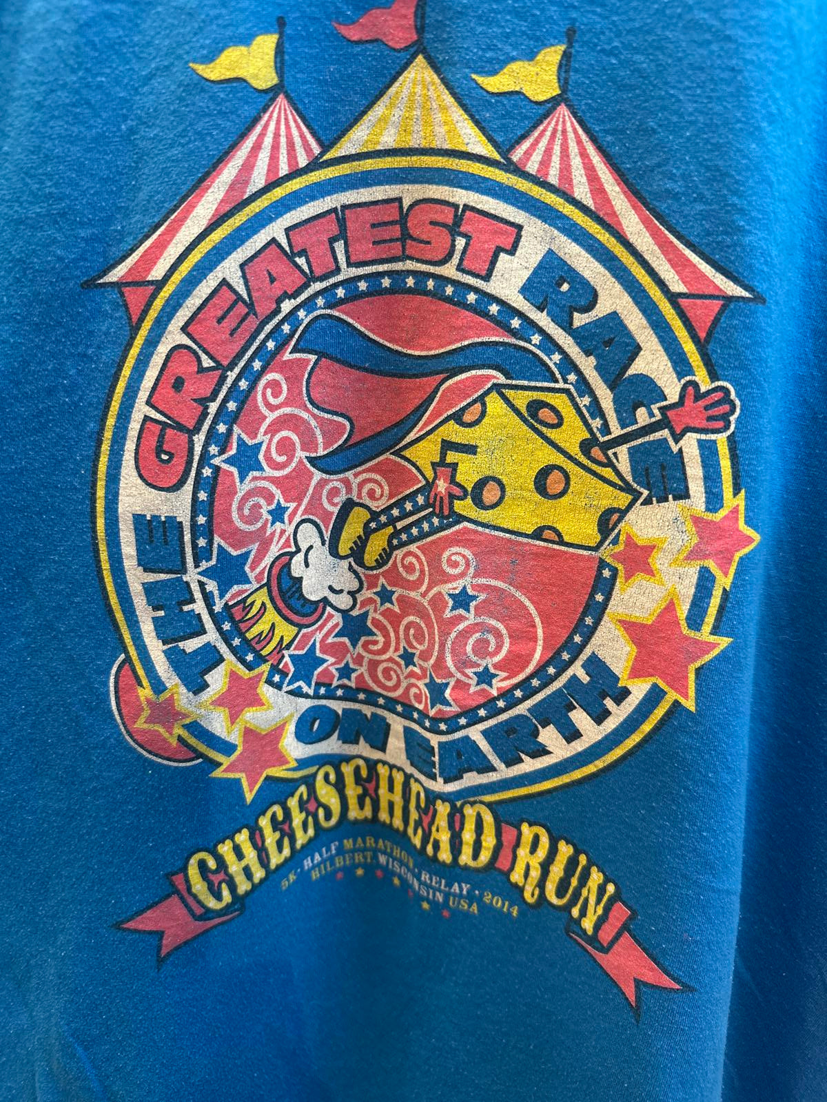 Gildan Blue Graphic T-Shirt - The Greatest Race on Earth Cheeshead Run