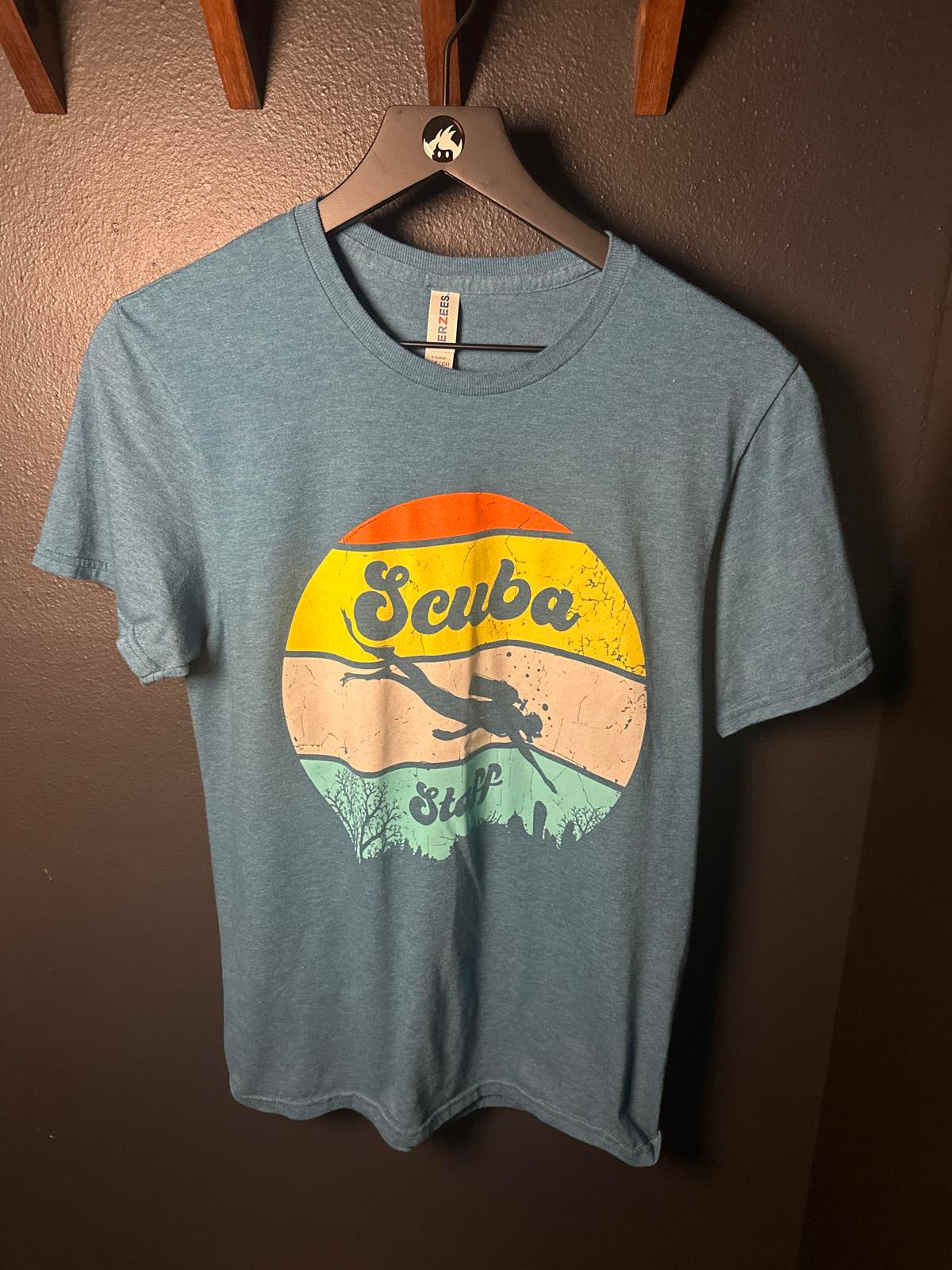 Scuba Staff GraphicT-Shirt - Size M