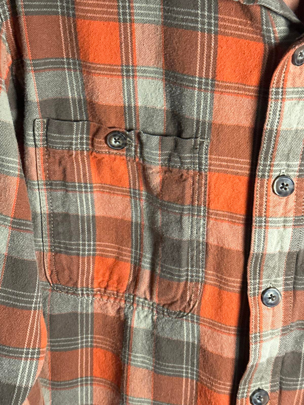 Duluth Trading Co. Men's Plaid Flannel Shirt - Large Tall