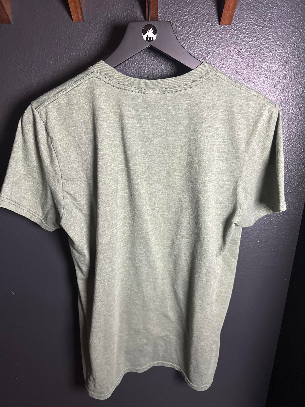 Gildan Softstyle Men's Short Sleeve T-Shirt - Devil's Lake State Park Graphic