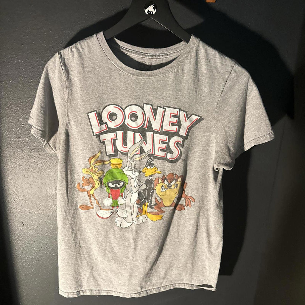 Loony Toons T-Shirt Size Small