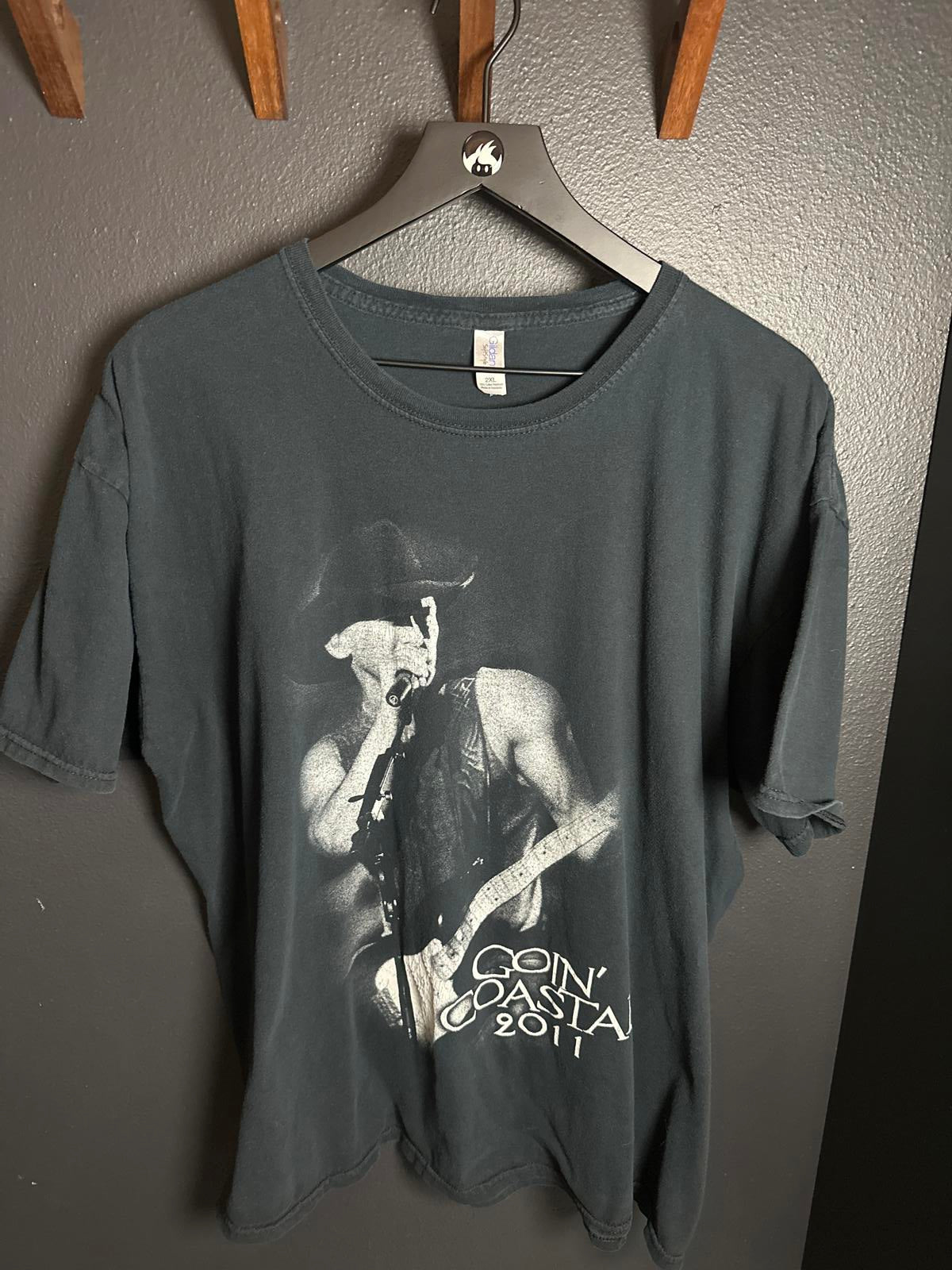 Gildan Black Kenny Chesney Graphic T-Shirt Goin' Costal 2011