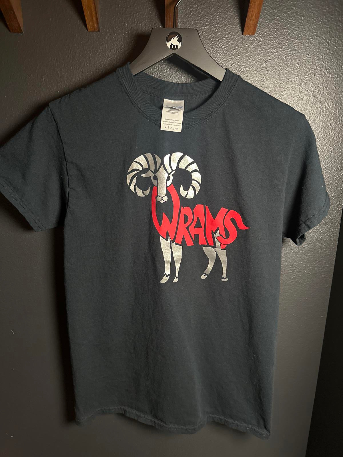Gildan Ultra Cotton Men's Black Wrams Graphic T-Shirt, Size Small