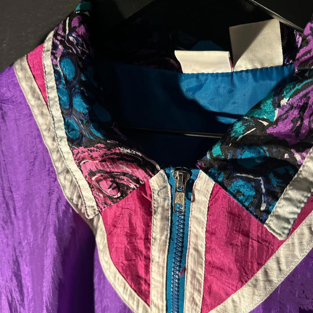 Vintage Woman’s Windbreaker Athletic Works Size Medium