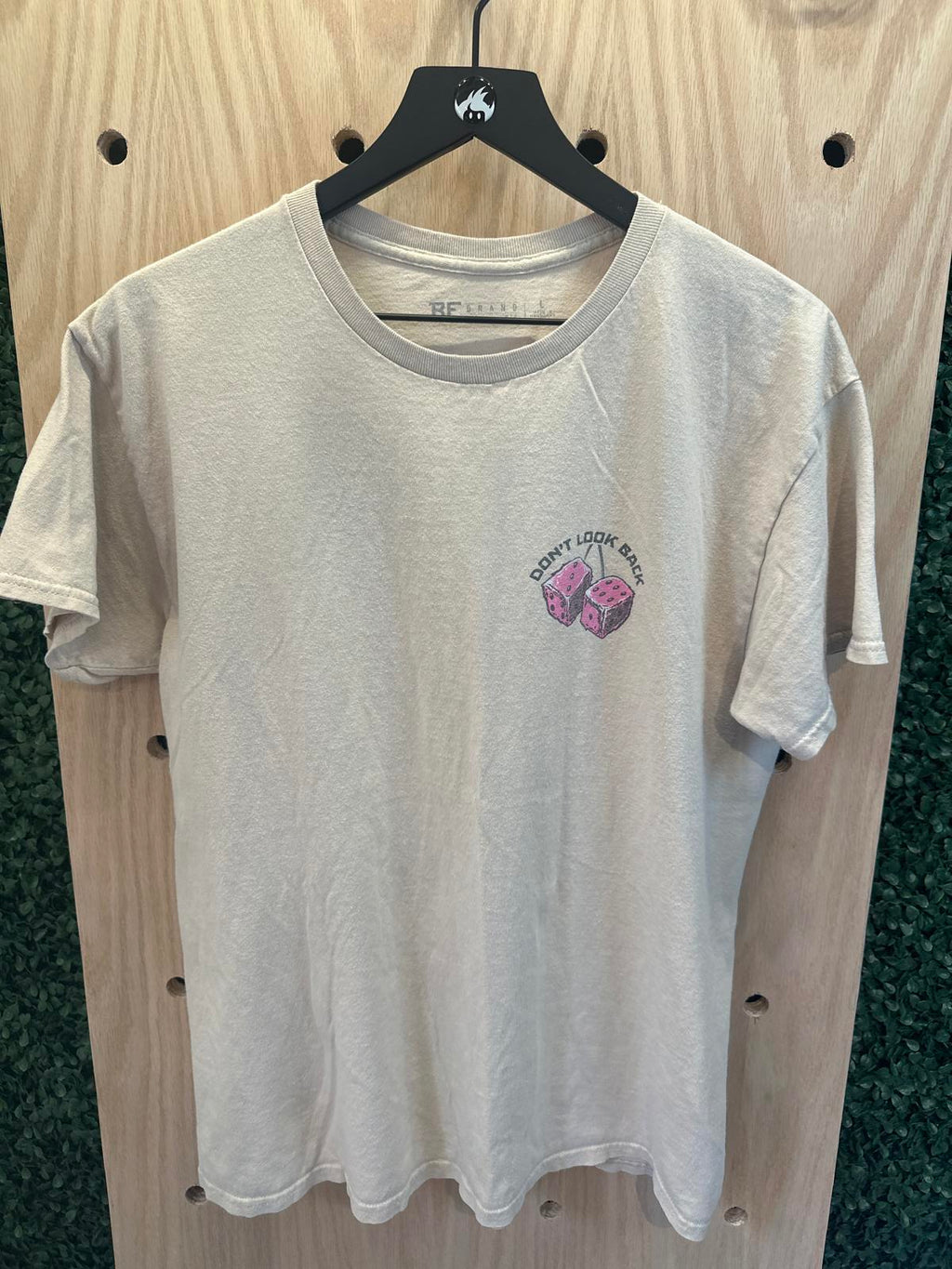 RF Brand Beige Men's Graphic "Dont Look Back" T-Shirt with Dice Design