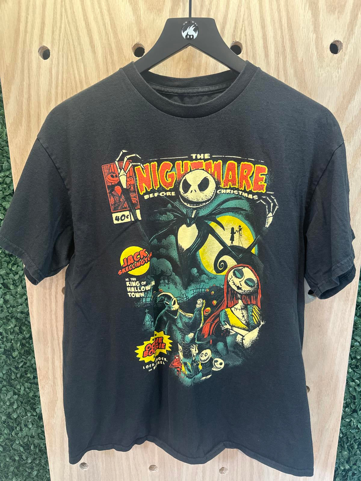 Black Graphic t-shirt featuring characters from The Nightmare Before Christmas.