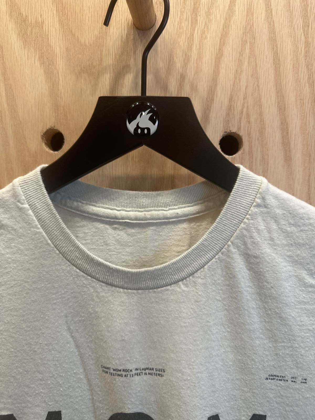Light Gray 'Mom Rock' Graphic T-Shirt