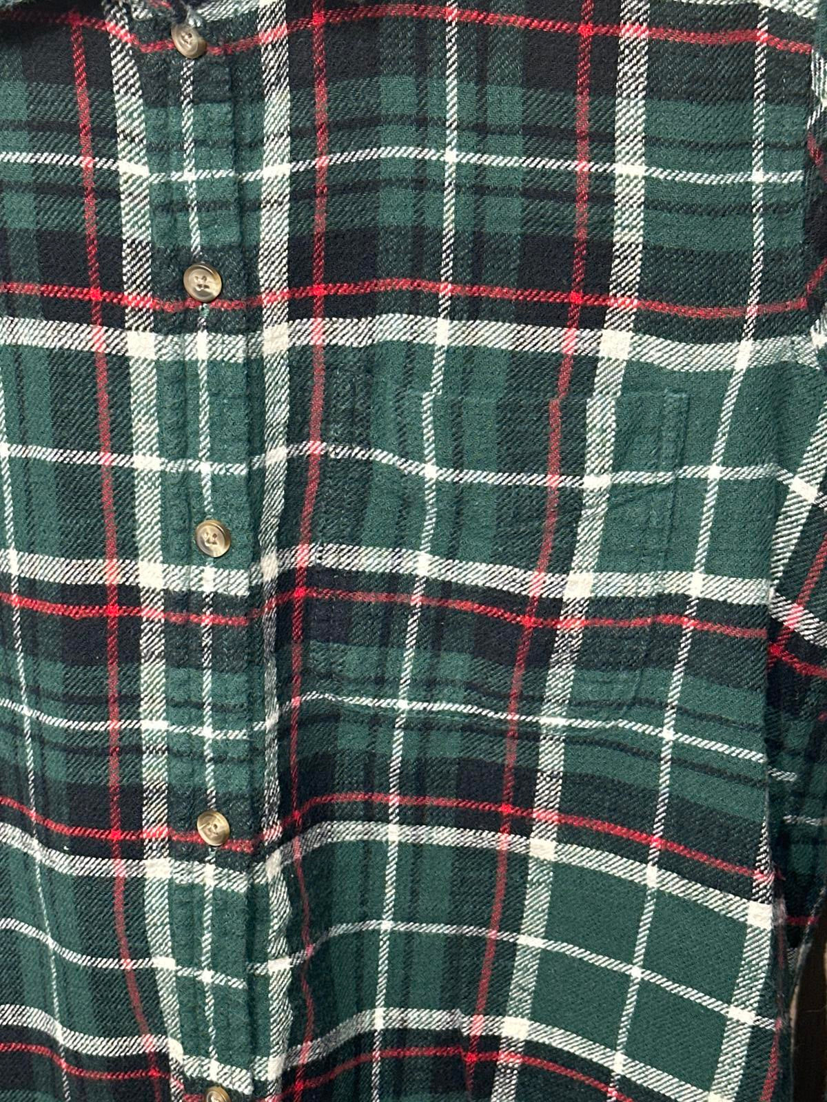 American Eagle Woman's Green Plaid Casual Shirt