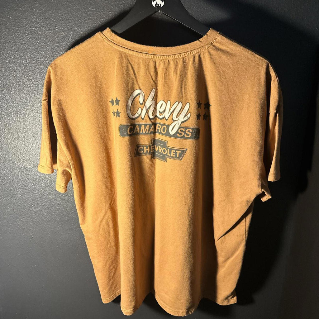 Woman's Chevy Classic Car Graphic T-Shirt Crop Top XL